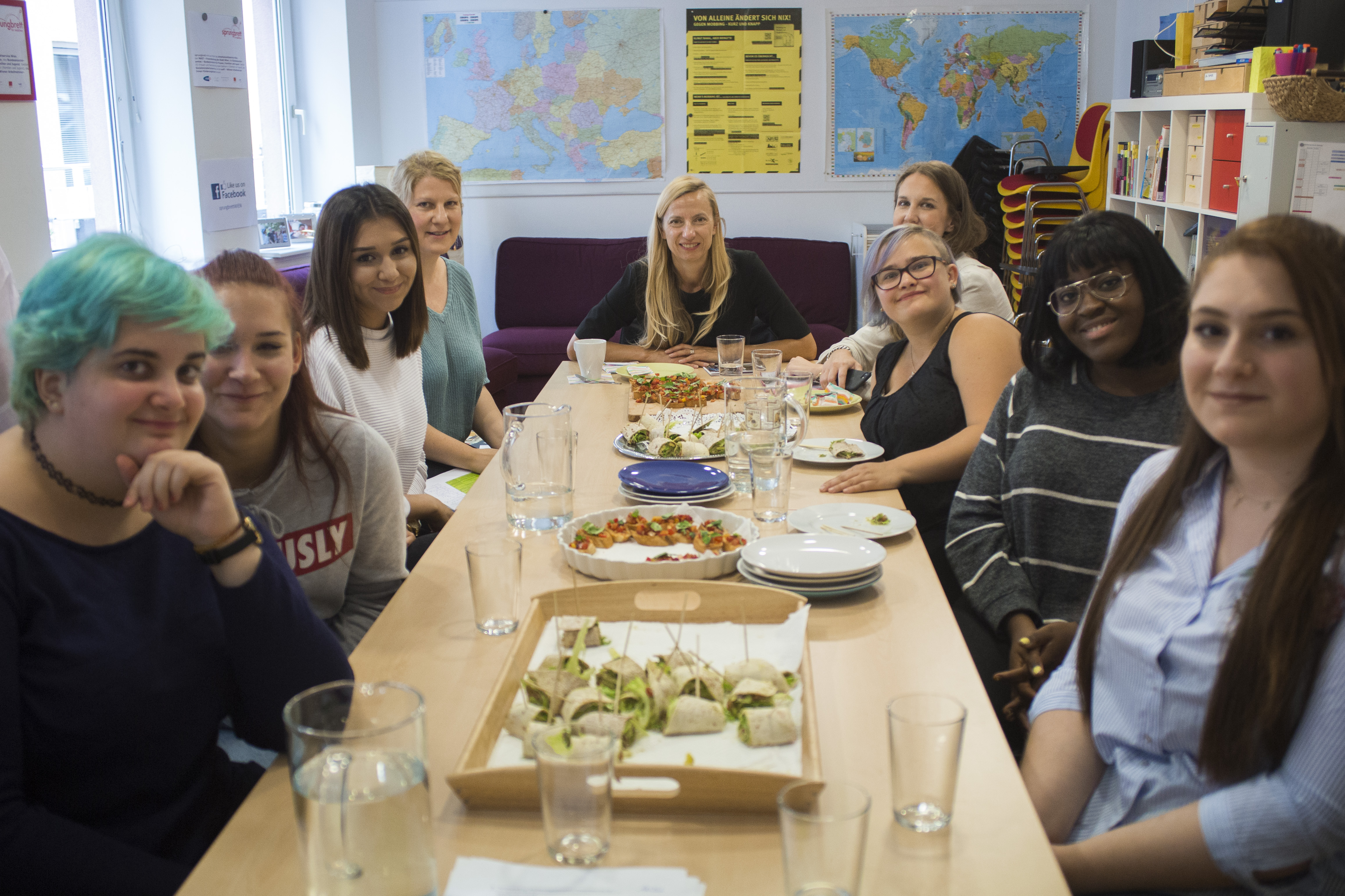 Besuch der BM Bogner-Strauß im sprungbrett